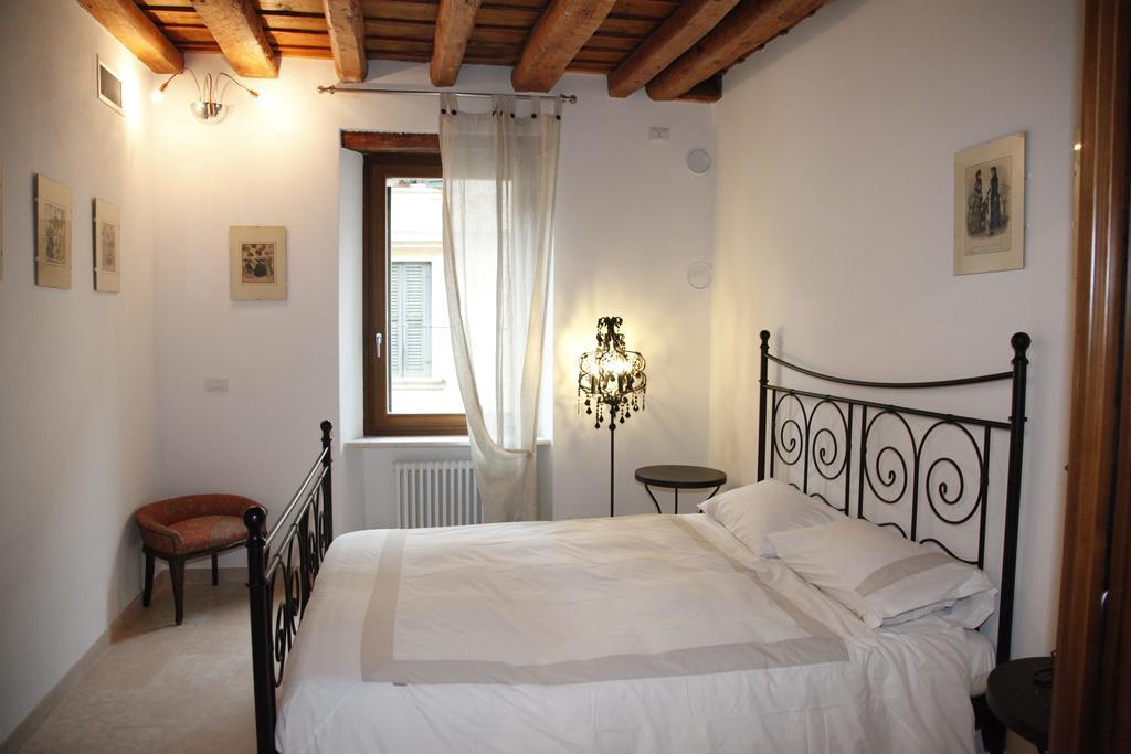 Centre 2 Bedroom Flat Verona Eksteriør billede